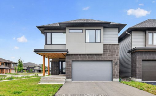 House in Ottawa, Ontario, Canada 1