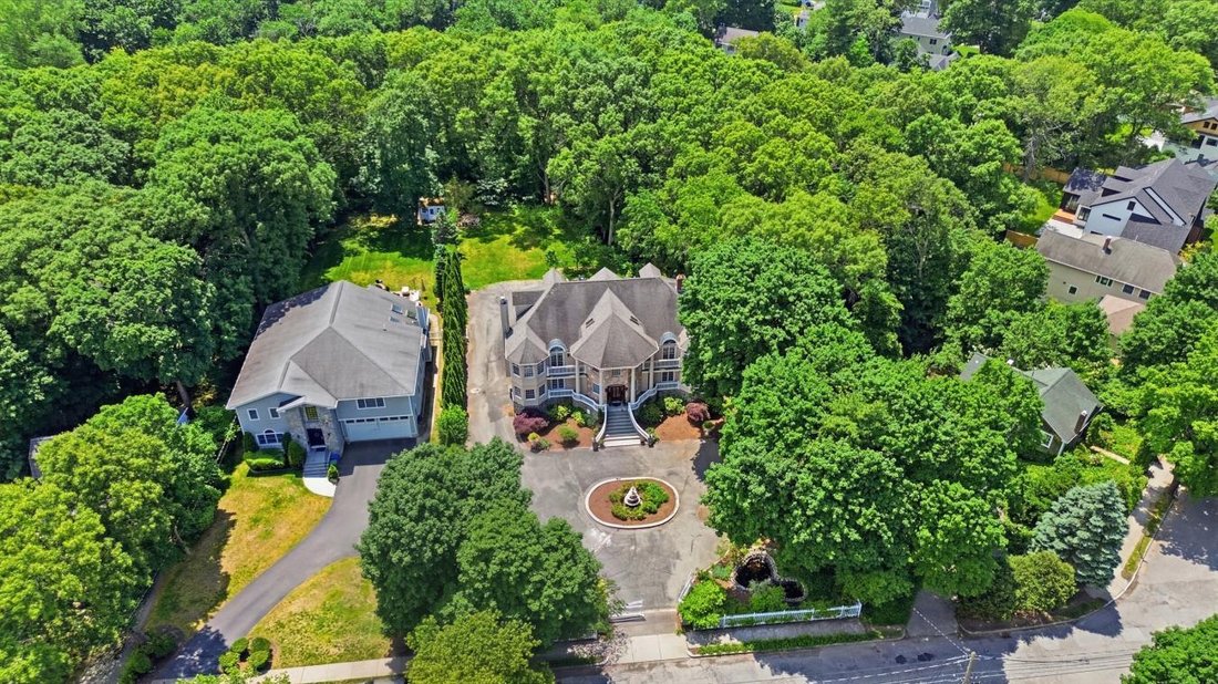 House in Newton, Massachusetts, United States 3 - 18163433