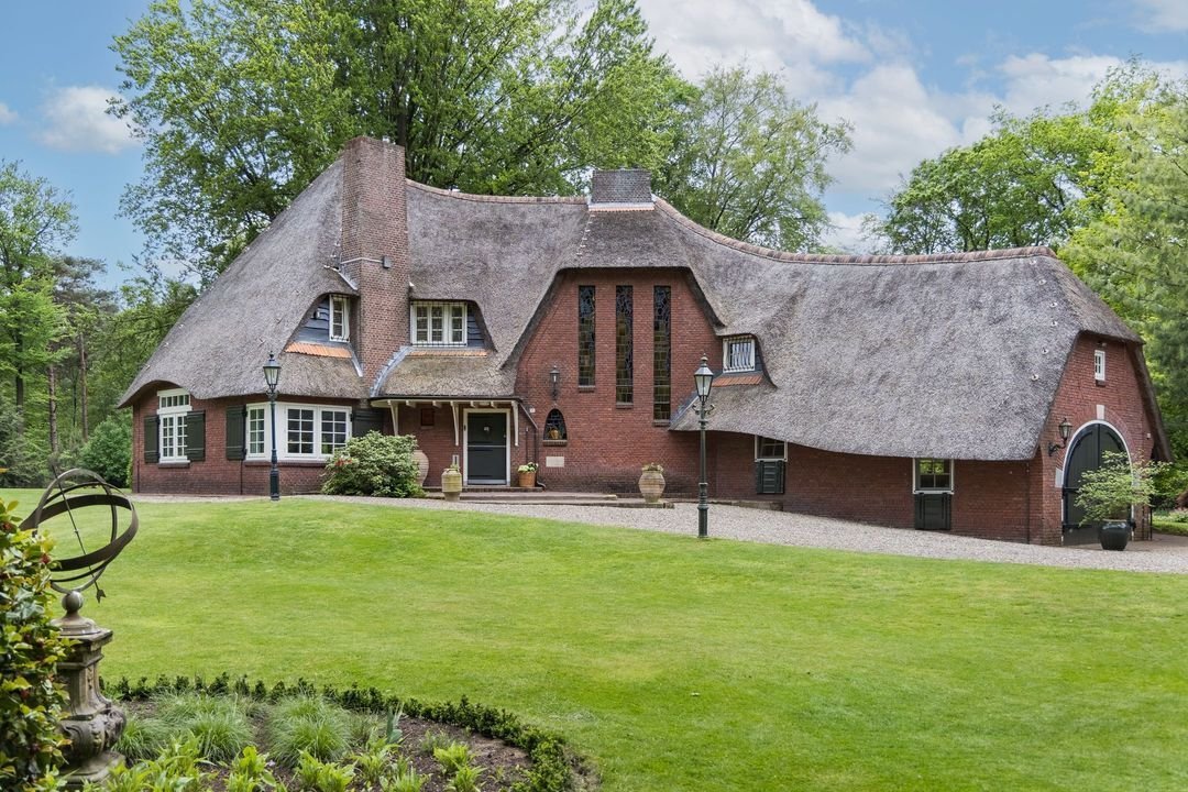 Estate in Enschede, Overijssel, Netherlands 1 - 18163900
