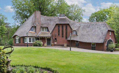 Estate in Enschede, Overijssel, Netherlands 1