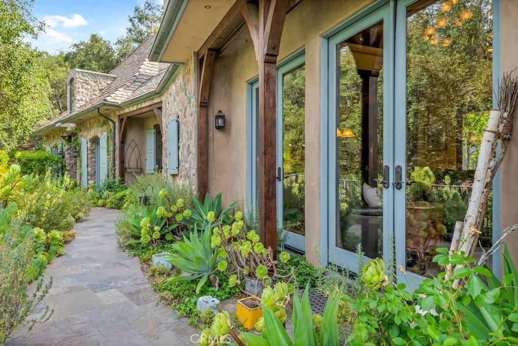 House in Topanga, California, United States 3 - 17077753