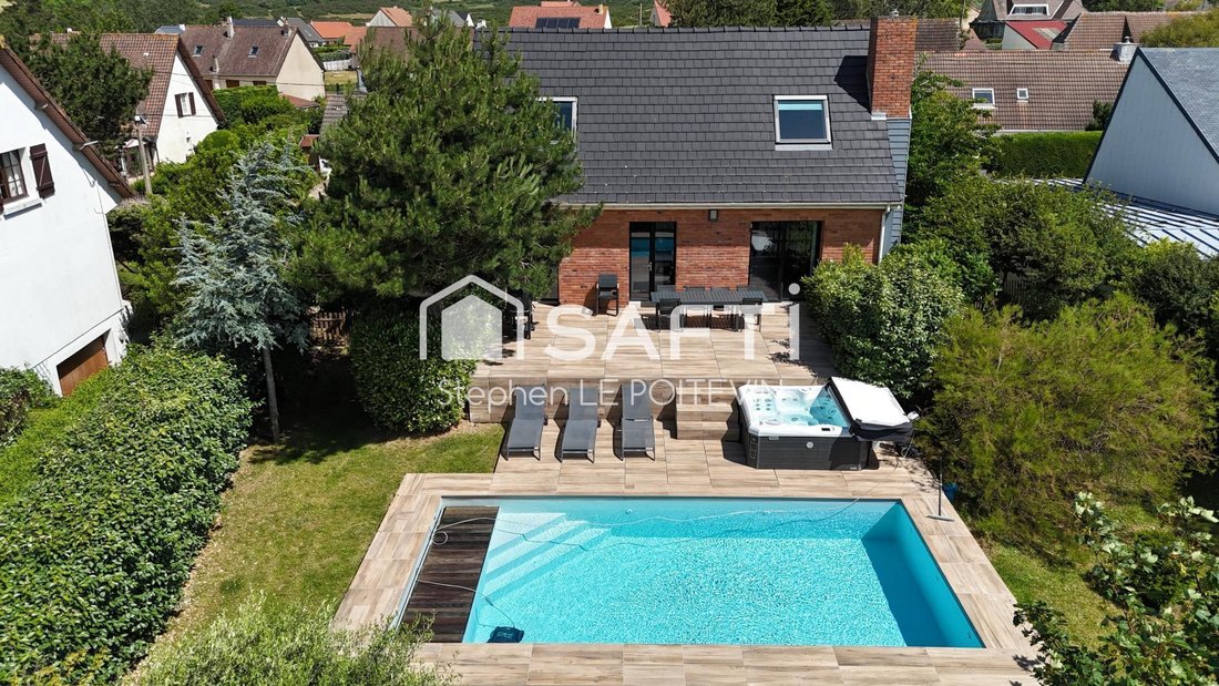 House in Ambleteuse, Hauts-de-France, France 1 - 18100250