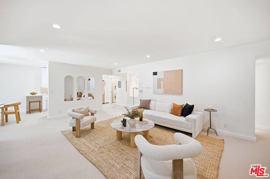 Condo in Santa Monica, California, United States 5 - 18165466