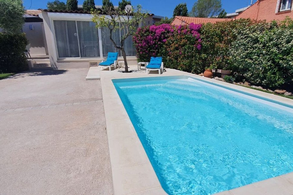 Villa in Ville-Les Saquedes-Le Bouillonnet, Sainte-Maxime, France 1 - 18155672