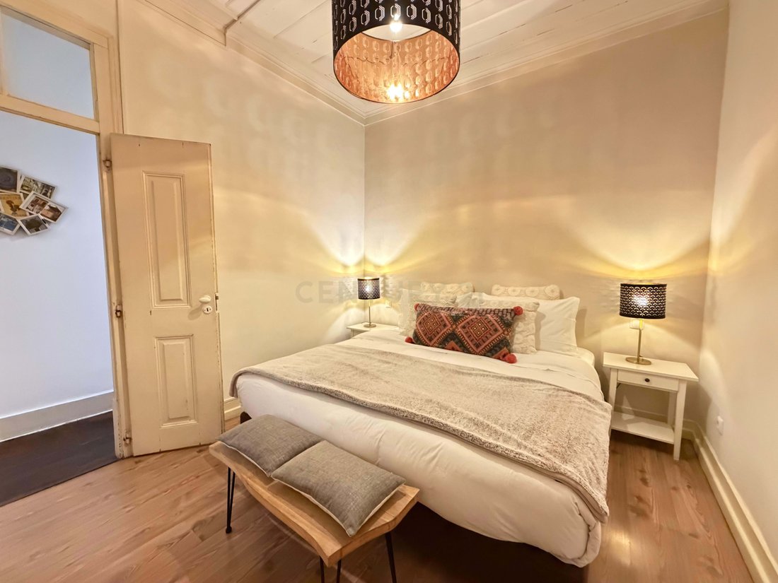 Apartment in Misericordia, Lisbon, Portugal 2 - 17094974