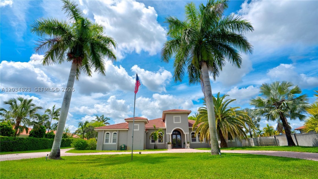 Maison à Miami Lakes, Floride, États-Unis 5 - 18163006