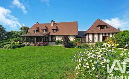 Maison à Saint-Hymer, Normandie, France 1