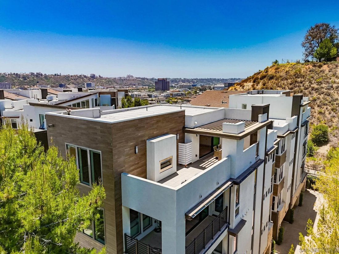 Condo in San Diego, California, United States 2 - 18154377