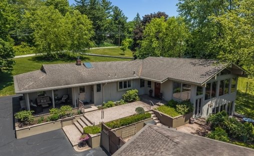 House in Tewksbury, New Jersey, United States 1