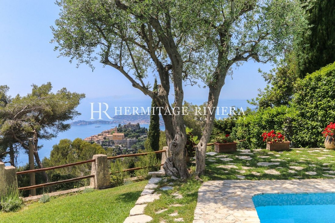 Villa in Èze, Provence-Alpes-Côte d'Azur, France 1 - 18154600