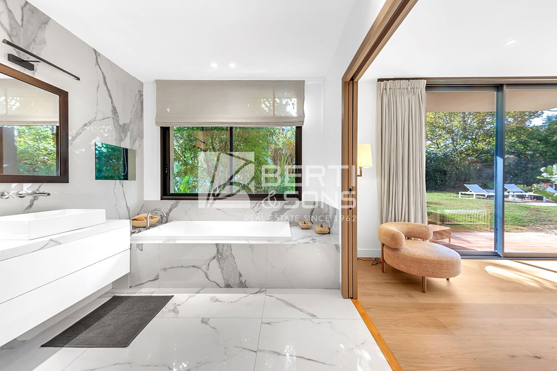 Villa à Mougins, Provence-Alpes-Côte d'Azur, France 5 - 18157015