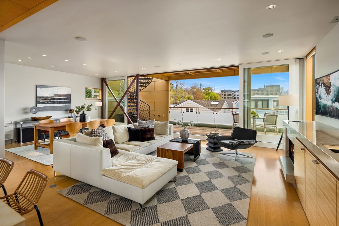 House in Seattle, Washington, United States 5 - 18156247