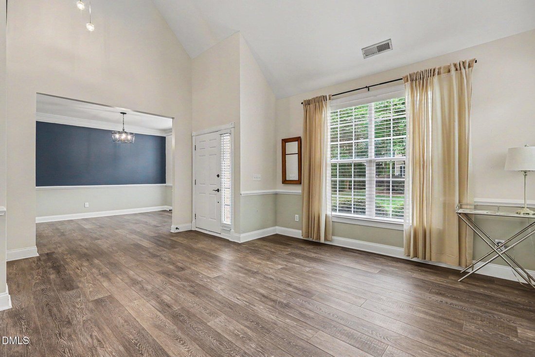 Townhouse in Raleigh, North Carolina, United States 5 - 18158423