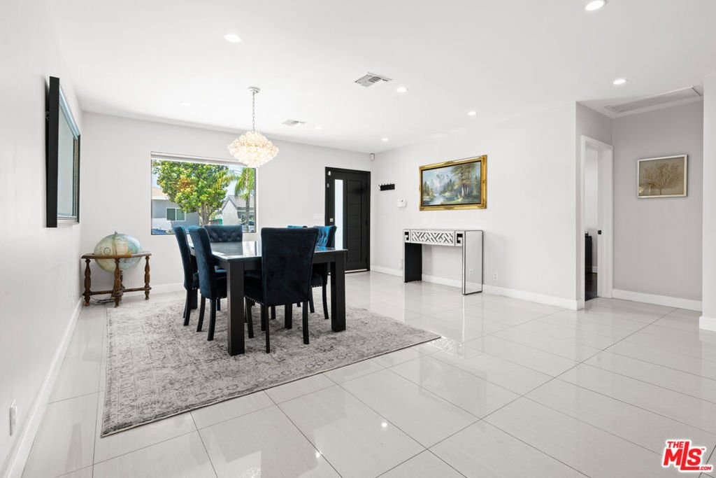 House in Los Angeles, California, United States 5 - 18159528