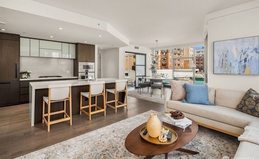 Condo in Bellevue, Washington, United States 1