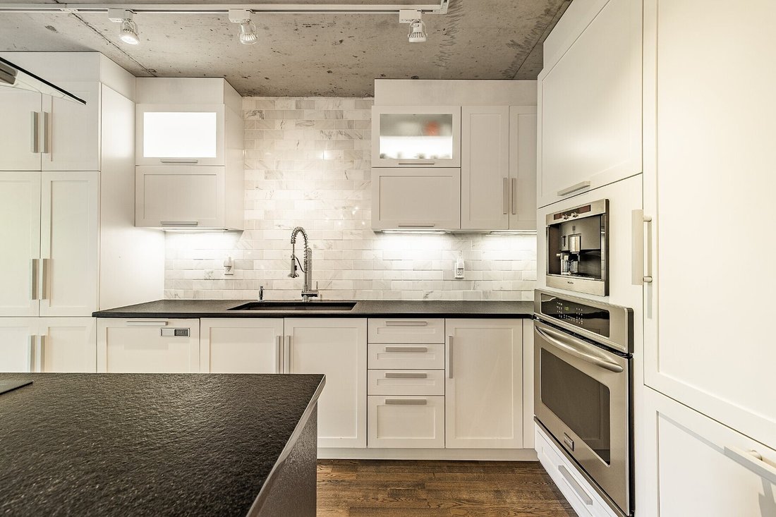 Condo in Montréal, Quebec, Canada 4 - 18154089