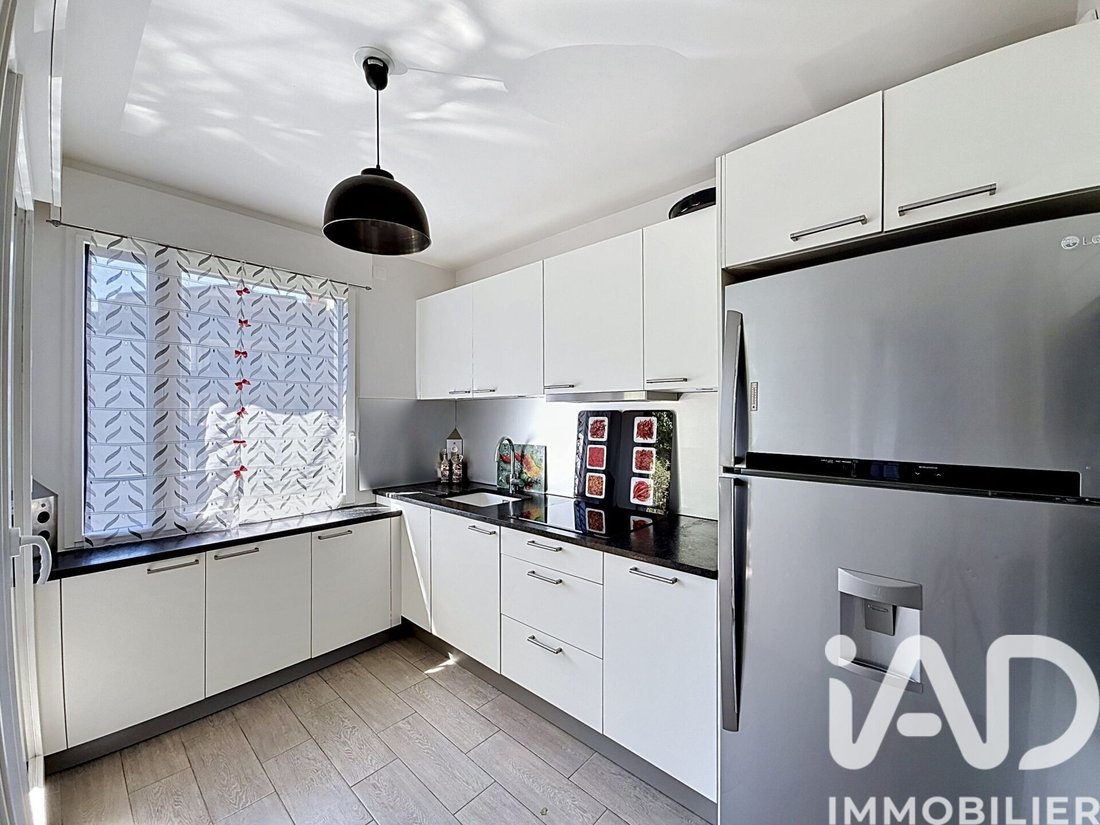 Apartment in Hachette, Le Plessis-Robinson, France 3 - 18169297