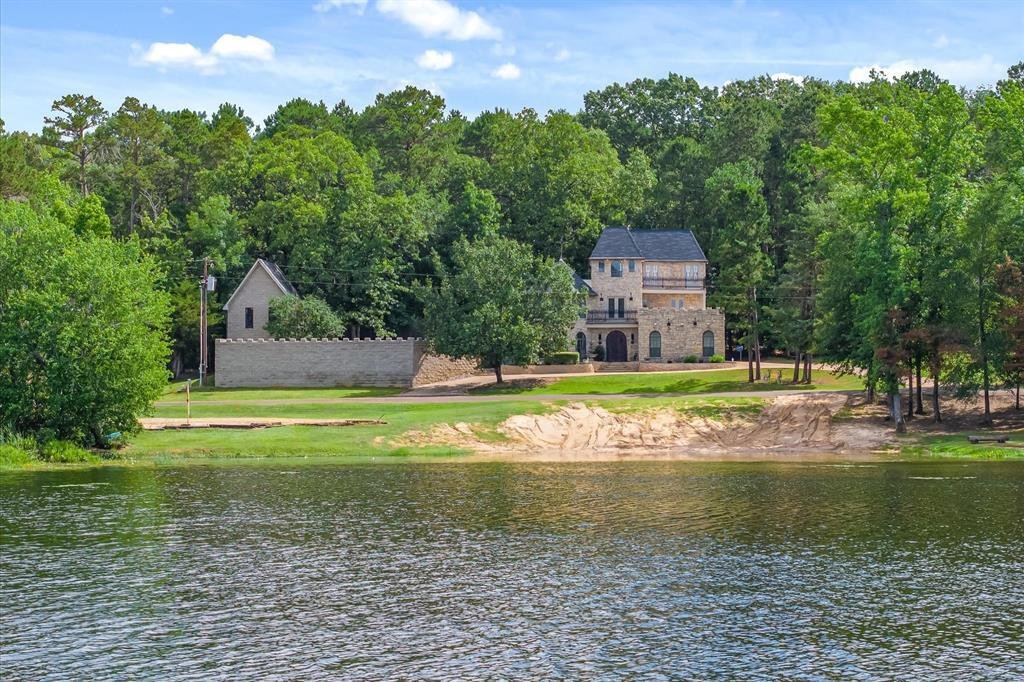 House in Holly Lake Ranch, Texas, United States 4 - 18163126