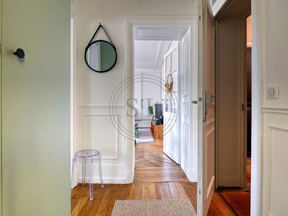 Apartment in Domaine National du Château, Versailles, France 3 - 18167378