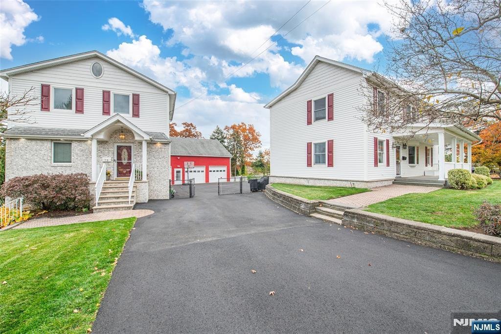House in Clifton, New Jersey, United States 1 - 18164672