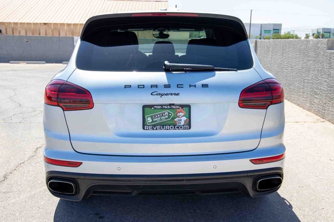 Suv in Las Vegas, NV, United States 4 - 18160994