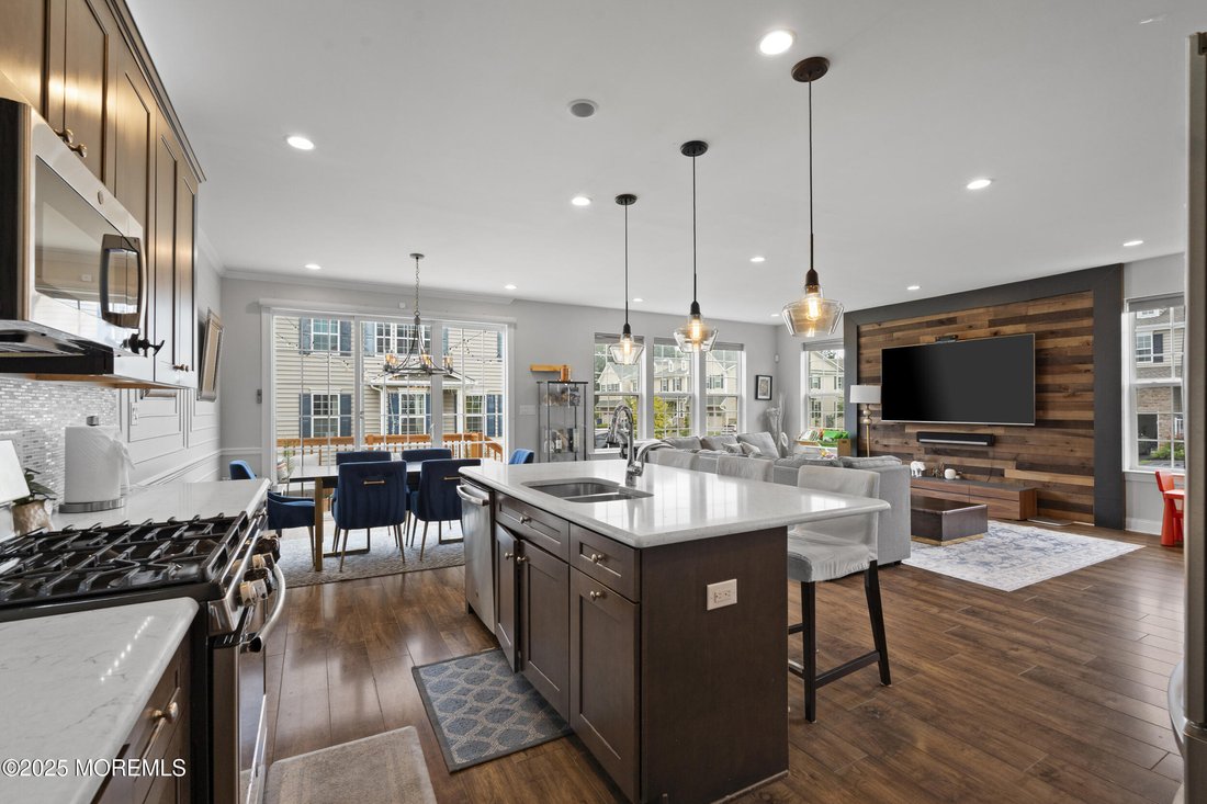 Condominio a Monroe, New Jersey, Stati Uniti 3 - 18154785