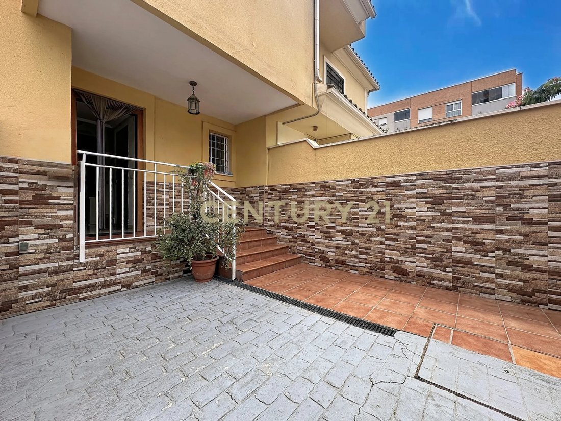 Villa in Cruz de Humilladero, Malaga, Spain 2 - 18160331