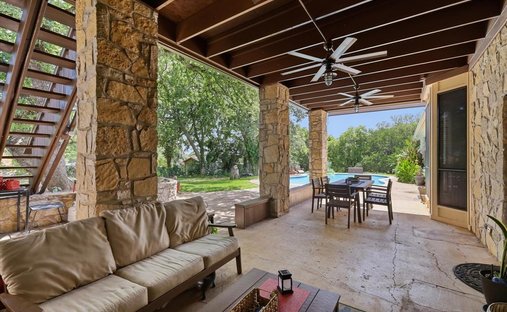 House in Crowley, Texas, United States 1