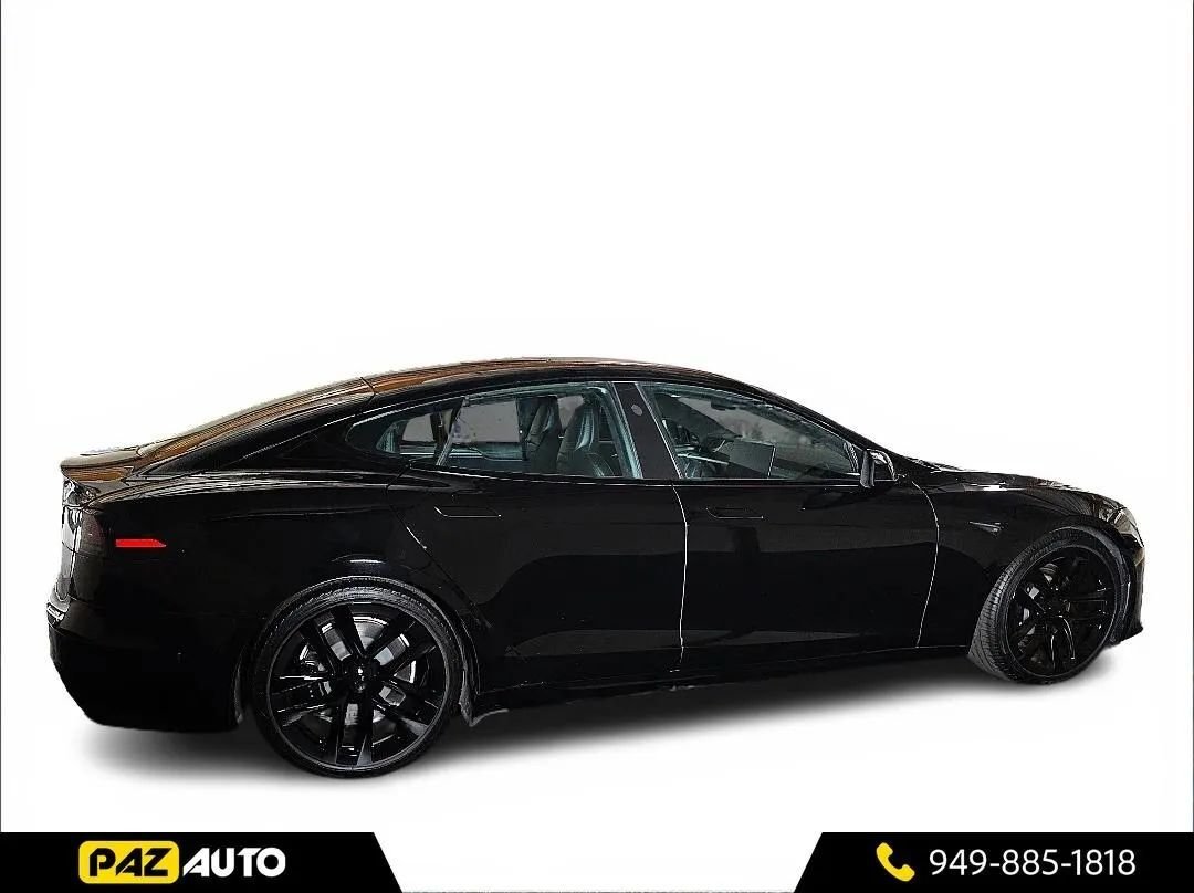 Sedan in Laguna Hills, CA, United States 5 - 17980550