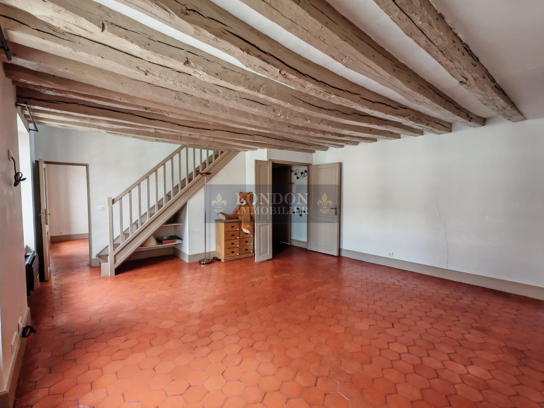 Penthouse in Domaine National du Château, Versailles, France 2 - 18013988