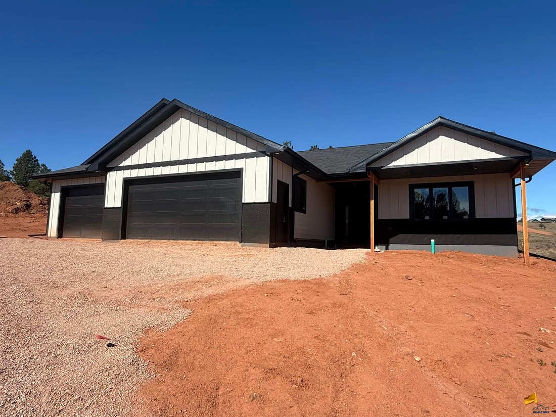House in Rapid City, South Dakota, United States 2 - 16892220