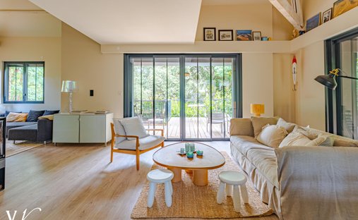 Villa in 33970 Le Cap-Ferret, Lège-Cap-Ferret, Nouvelle-Aquitaine 1
