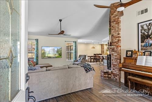 House in Tehachapi, California, United States 4 - 18166424