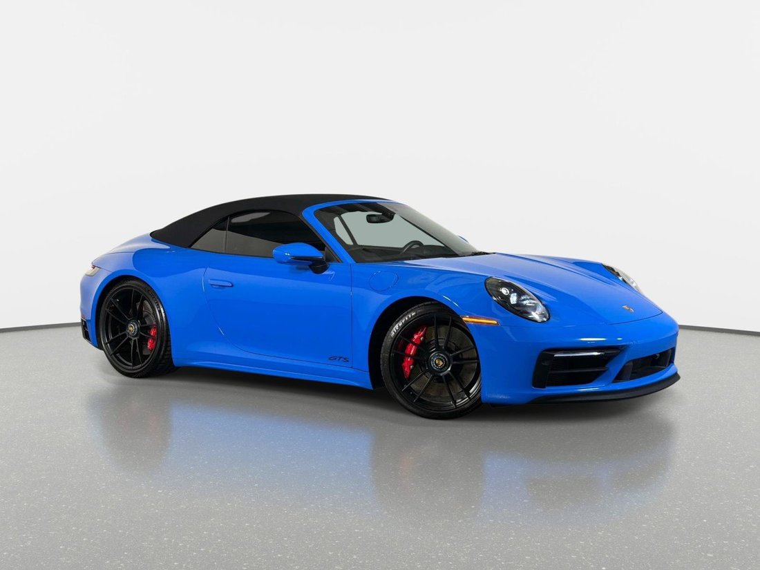 Cabriolet in Pompano Beach, FL, United States 1 - 18156668