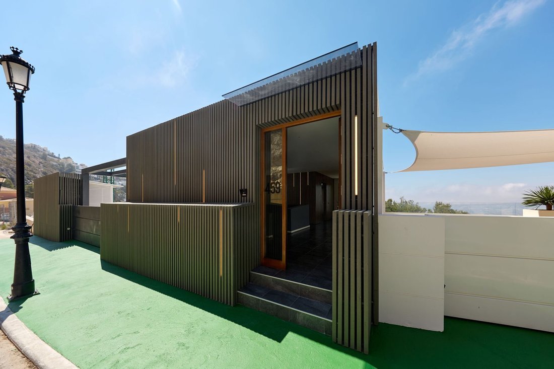 Villa in Zona de Mascarat, Valencian Community, Spain 5 - 18156581