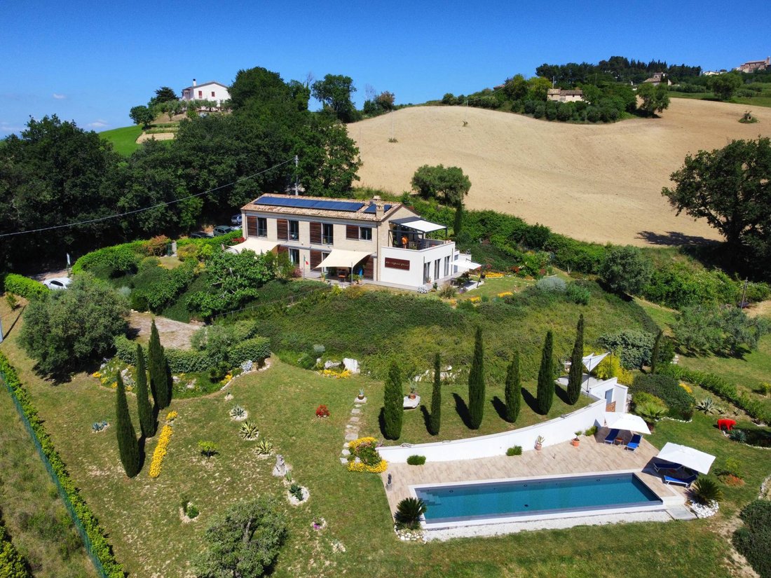 Country House in Montefiore dell'Aso, Marche, Italy 5 - 18161453
