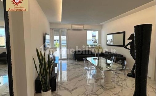 Apartment in Center, Forte dei Marmi, Tuscany 1