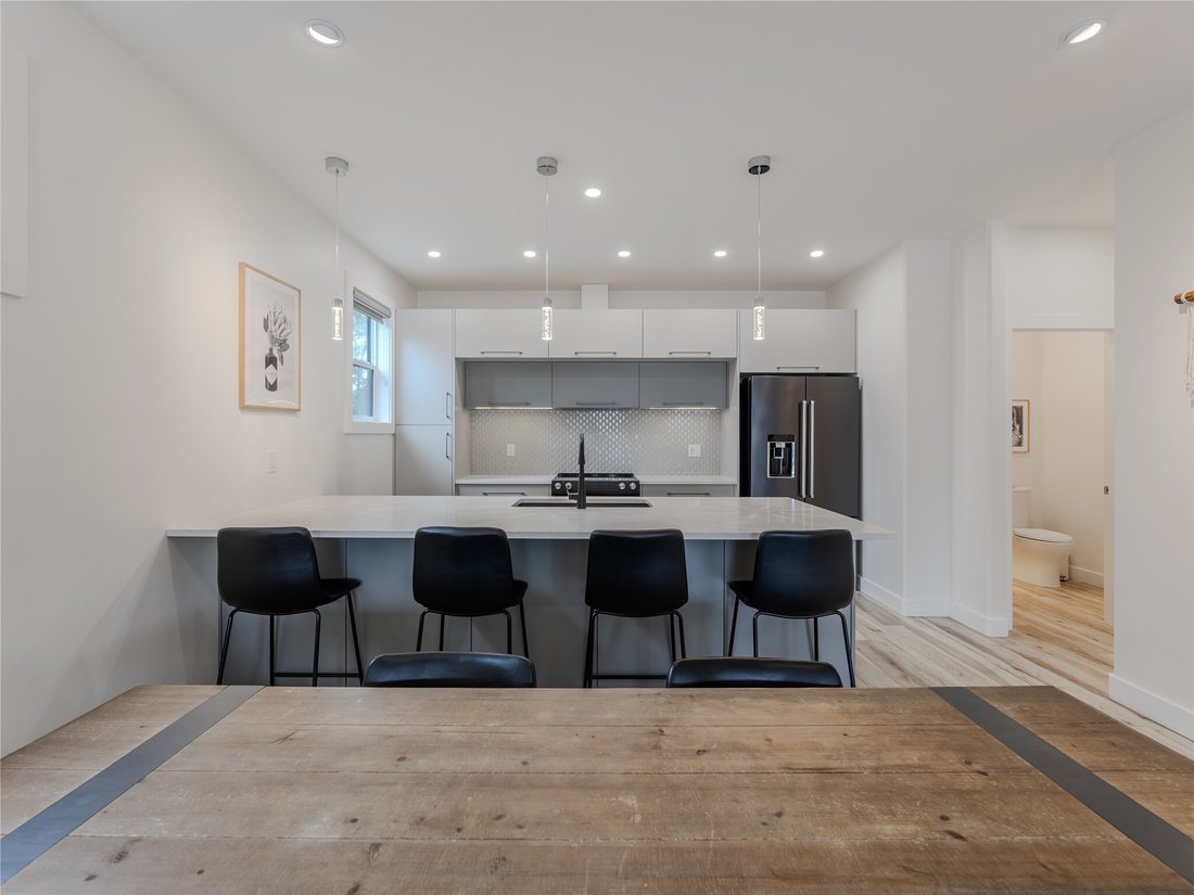 House in Penticton, British Columbia, Canada 3 - 18167585