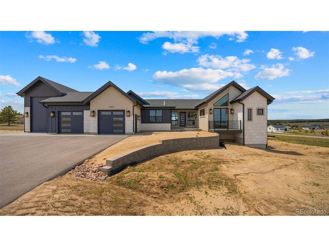 House in Colorado Springs, Colorado, United States 1 - 18154247