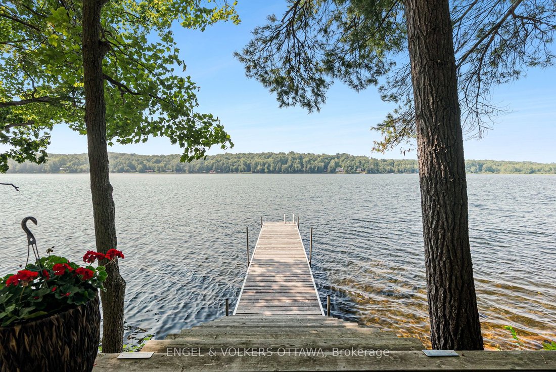 House in Rideau Lakes, Ontario, Canada 5 - 18160494