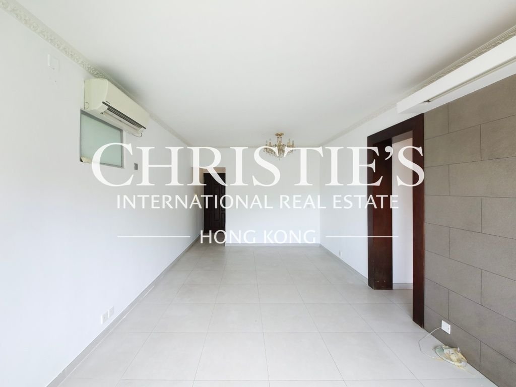Apartment in Hong Kong, Hong Kong 3 - 18157224