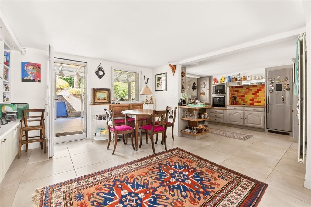 House in Le Centre, Maisons-Alfort, France 4 - 18163135