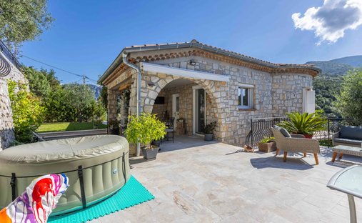 Villa a Levenzo, Provenza-Alpi-Costa Azzurra, Francia 1