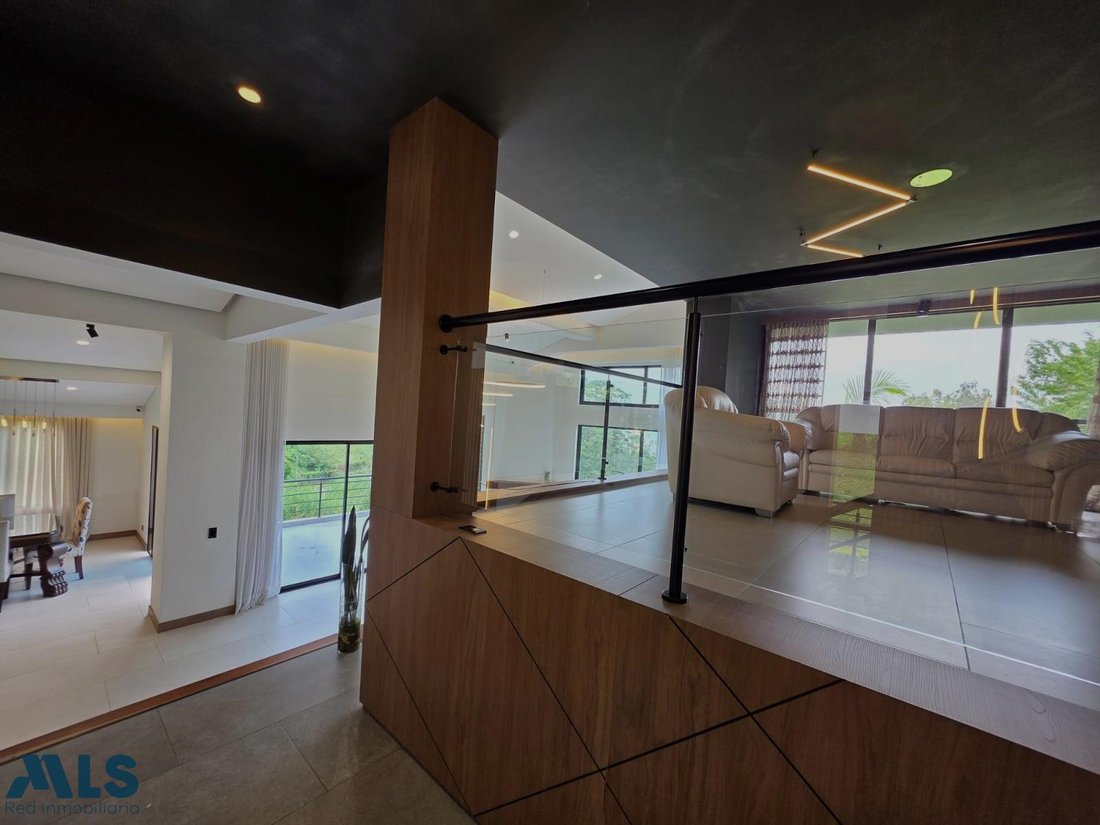 House in Medellín, Antioquia, Colombia 4 - 18163001