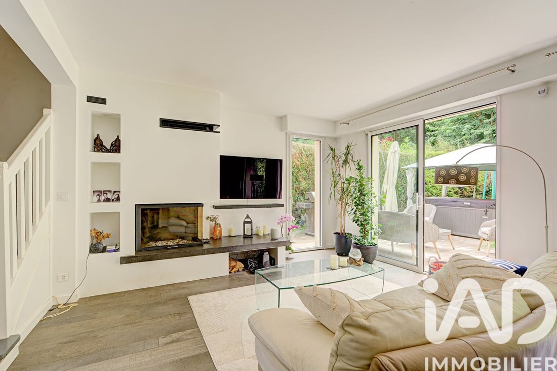 House in Fourqueux, Saint-Germain-en-Laye, France 1 - 17420234