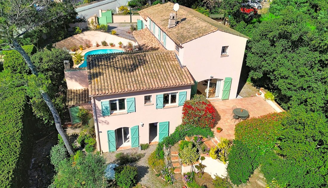 Villa in Le Dramont-Agay-Anthéor-Le Trayas, Saint-Raphaël, France 3 - 17418487