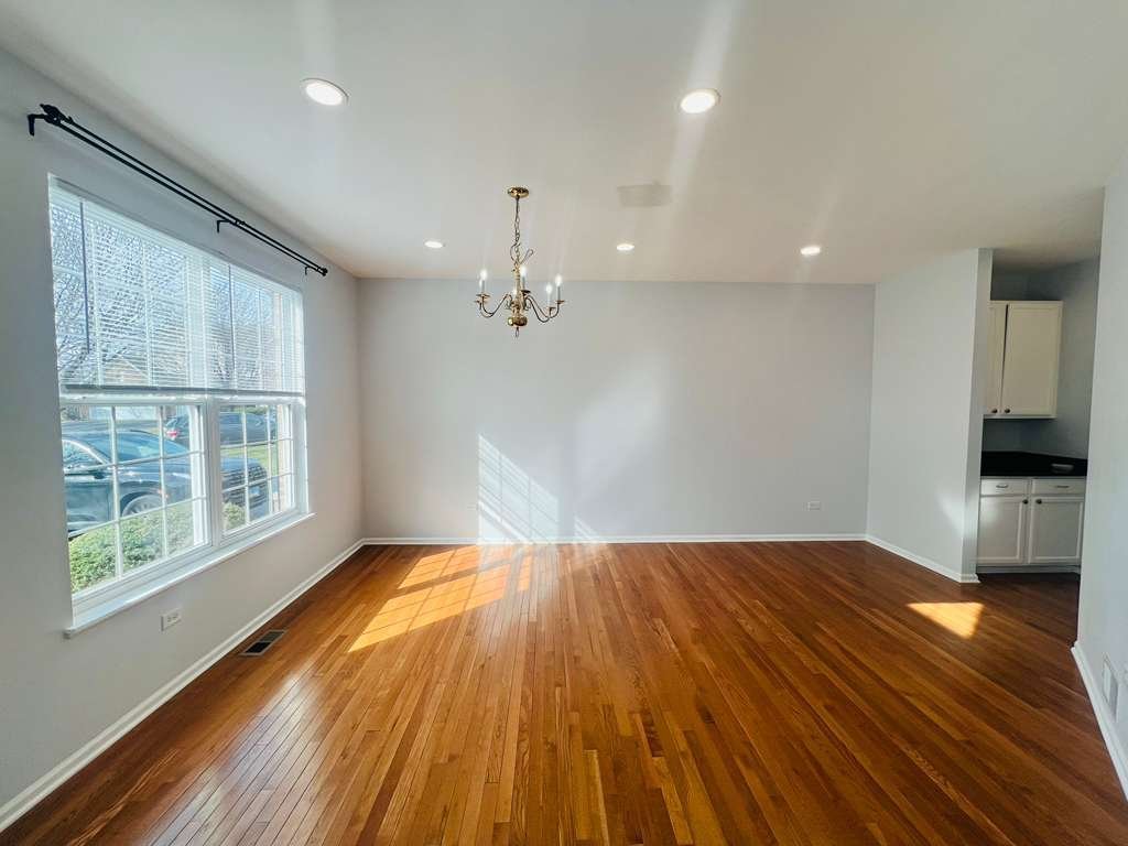 House in Bolingbrook, Illinois, United States 3 - 18154528