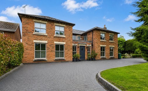 House in Newton Solney, England 1