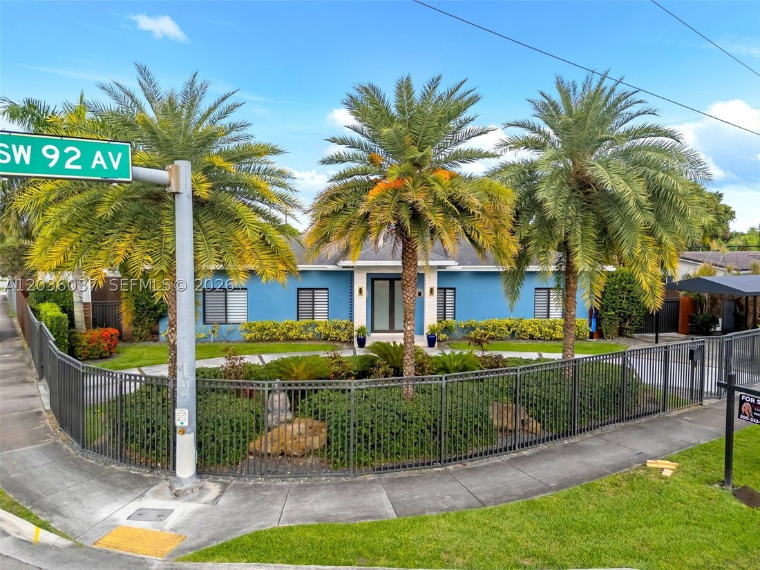 House in Miami, Florida, United States 3 - 18155529