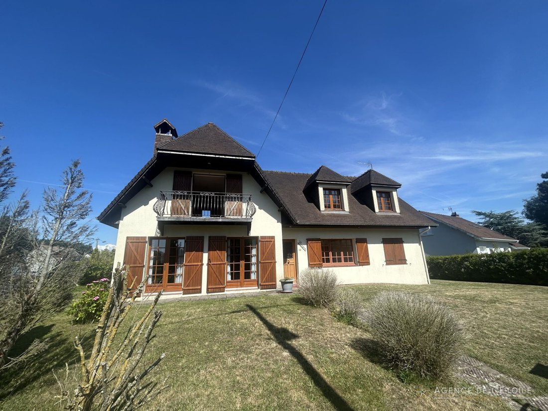 House in Cucq, Hauts-de-France, France 1 - 18115574